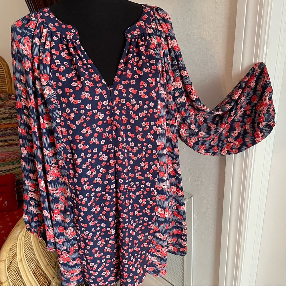 Anthropologie Lila Rose multi Floral Print Pullover Top! Like new! 3/4 Sleeve 3X